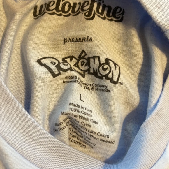 COPY - Pokémon Squirtle Welovefine Hot Topic Men’s Light Blue Large Graphic T-S… - Picture 3 of 4